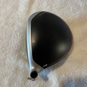 Taylormade M5 driver head